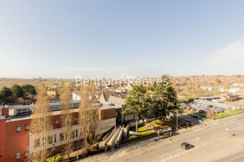 2  bedrooms flat to rent in Henshaw Parade, Hendon, NW9-image 11