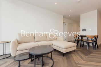 2  bedrooms flat to rent in Henshaw Parade, Hampstead, NW9-image 1