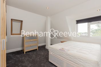 4  bedrooms flat to rent in Woodlands, Hampstead, NW11-image 16
