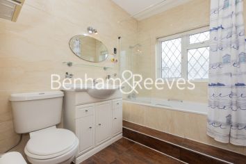 4  bedrooms flat to rent in Woodlands, Hampstead, NW11-image 23