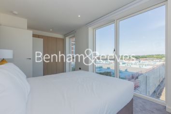 3  bedrooms flat to rent in Henshaw Parade, Hendon, NW9-image 4