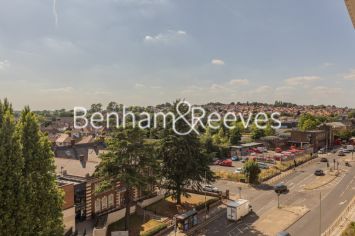 3  bedrooms flat to rent in Henshaw Parade, Hendon, NW9-image 7