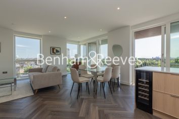3  bedrooms flat to rent in Henshaw Parade, Hendon, NW9-image 9