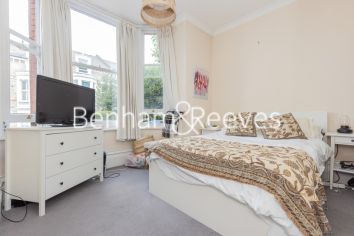 1  bedroom flat to rent in Hemstal Road, Hampstead, NW6-image 10
