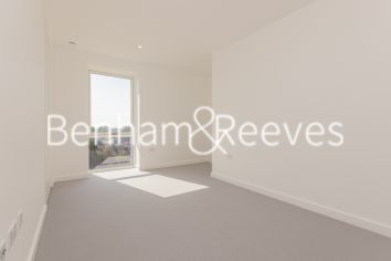 3  bedrooms flat to rent in New brent cross town , NW2-image 3