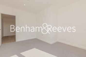 3  bedrooms flat to rent in New brent cross town , NW2-image 16