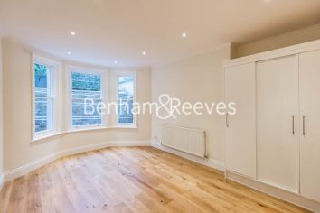 2  bedrooms flat to rent in Gayton Crescent, Hampstead, NW3-image 3