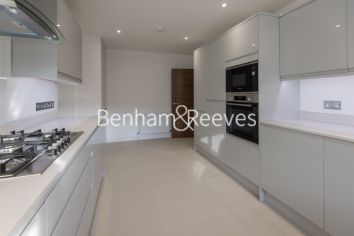 4 bedrooms house to rent in Harley Road, Hampstead, NW3-image 7