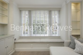 1  bedroom flat to rent in The Marlborough, Walton Street, Chelsea SW3-image 7