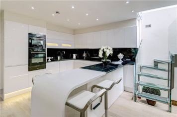 5  bedrooms house to rent in Trevor Place, Knightsbridge, SW7-image 3