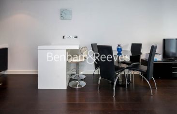 1  bedroom flat to rent in Caro Point, Grosvenor Waterside, Victoria SW1-image 3