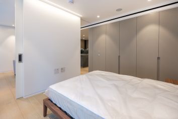 1  bedroom flat to rent in The Nova Building, Victoria, SW1W-image 4