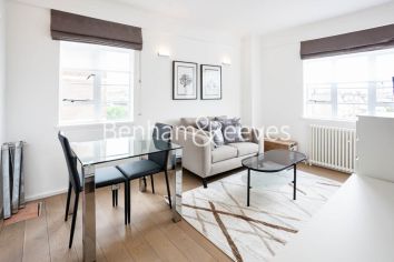 1  bedroom flat to rent in Nell Gwynn House, Sloane Avenue, SW3-image 1
