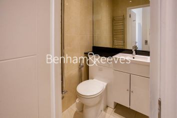 1  bedroom flat to rent in Nell Gwynn House, Sloane Avenue, SW3-image 12
