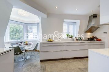 3 bedrooms flat to rent in Tarnbrook Court, Belgravia, SW1W-image 7