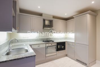 2 bedrooms flat to rent in Farrier Walk, Chelsea SW10-image 3