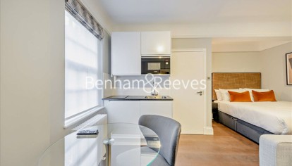 Studio flat to rent in Pelham Court, Chelsea SW3-image 2