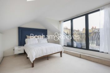 4 bedrooms house to rent in St. Catherine's Mews, Chelsea, SW3-image 13