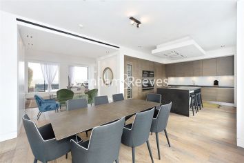 3 bedrooms house to rent in Buckingham Gate, Westminster SW1E-image 5