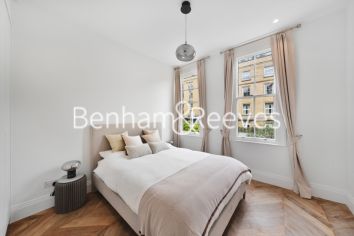 3  bedrooms flat to rent in Wilton Place, Knightsbridge, SW1X-image 7