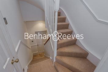 3  bedrooms house to rent in Bourne Street, Belgravia, SW1-image 12
