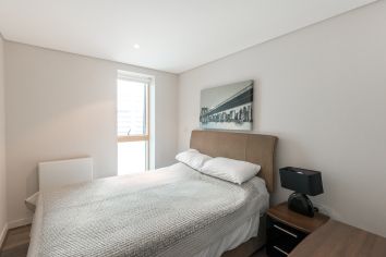 2  bedrooms flat to rent in Merchant Square East, Paddington, W2-image 3