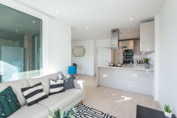 2  bedrooms flat to rent in Camden Courtyards, Rochester Place, Camden NW1-image 6