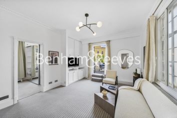 1  bedroom flat to rent in Hallam Street, Marylebone, W1W-image 8