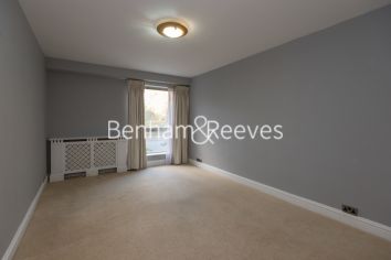 image 4  bedrooms flat to rent in Hyde Park Gate, Kensington, SW7-image 4
