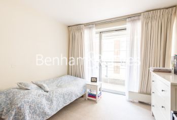 4  bedrooms flat to rent in Hyde Park Gate, Hyde Park, SW7-image 12