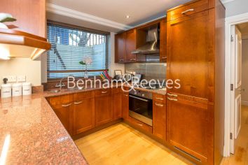 image 1  bedroom flat to rent in Hyde Park Gate, Kensington, SW7-image 7