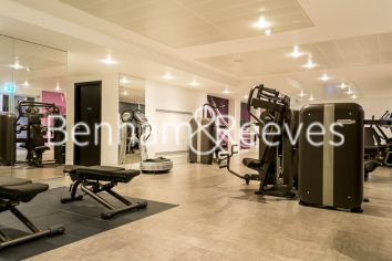 3  bedrooms flat to rent in Kensington High Street, Kensington, W14-image 10