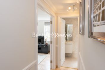 1  bedroom flat to rent in Trafalgar Gardens, Kensington, W8-image 10