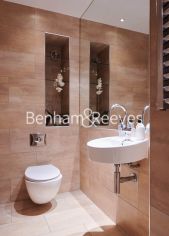 1 bedroom flat to rent in Young Street, Kensington, W8-image 13