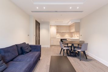 1  bedroom flat to rent in Radnor Terrace, West Kensington, W14-image 9