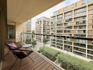 3  bedrooms flat to rent in Radnor Terrace, Kensington, W14-image 11