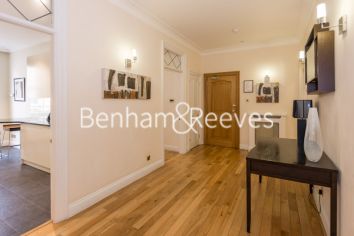 3 bedrooms flat to rent in Prince of Wales Terrace, Kensington, W8-image 8