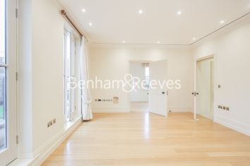 2 bedrooms flat to rent in Wycombe Square, Kensington, W8-image 6