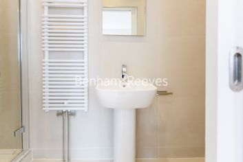 3  bedrooms flat to rent in Gloucester Road, Kensington, SW7-image 10