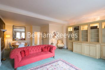 2 bedrooms flat to rent in Kensington Court, Kensington, W8-image 1