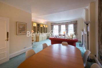 2 bedrooms flat to rent in Kensington Court, Kensington, W8-image 3