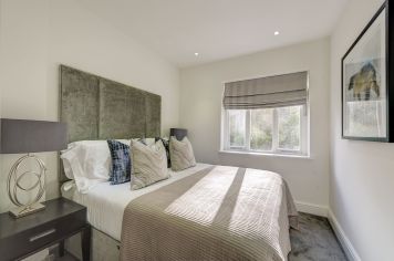 4  bedrooms flat to rent in Lexham Gardens, Kensington, W8-image 18