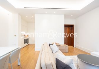 1 bedroom flat to rent in Lancer Square, Kensington, W8-image 16