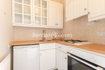 2 bedrooms flat to rent in Charleville Road, Kensington, W14-image 2