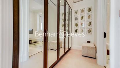 2  bedrooms flat to rent in Prince of Wales Terrace, Kensington, W8-image 3