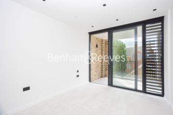 Cluny Mews, Kensington, SW5 view 3