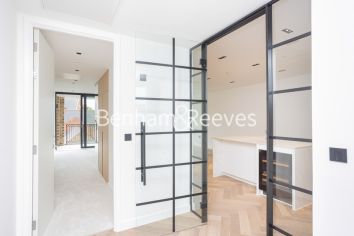 Cluny Mews, Kensington, SW5 view 7