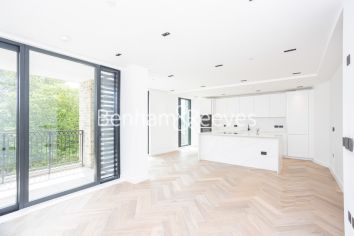 2 bedrooms flat to rent in Cluny Mews, Kensington, SW5-image 10