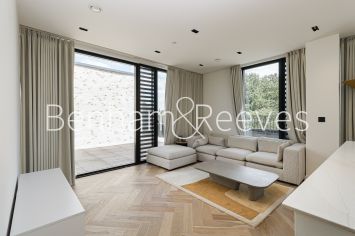 3  bedrooms flat to rent in Cluny Mews, Kensington, SW5-image 13