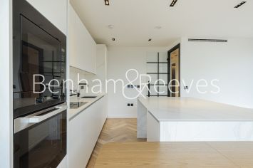 3  bedrooms flat to rent in Cluny Mews, Kensington, SW5-image 14